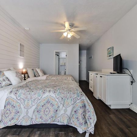 Coastal Life 206 - A 2Nd Floor Studio With 2 Single Beds New Smyrna Beach Eksteriør billede